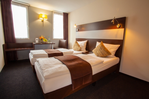 Centro Hotel Ayun (Köln)